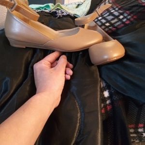 Nude maryjane flats